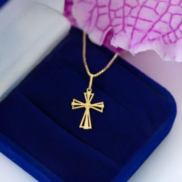 Pingente Cruz Vazada Ouro 18K Pequeno